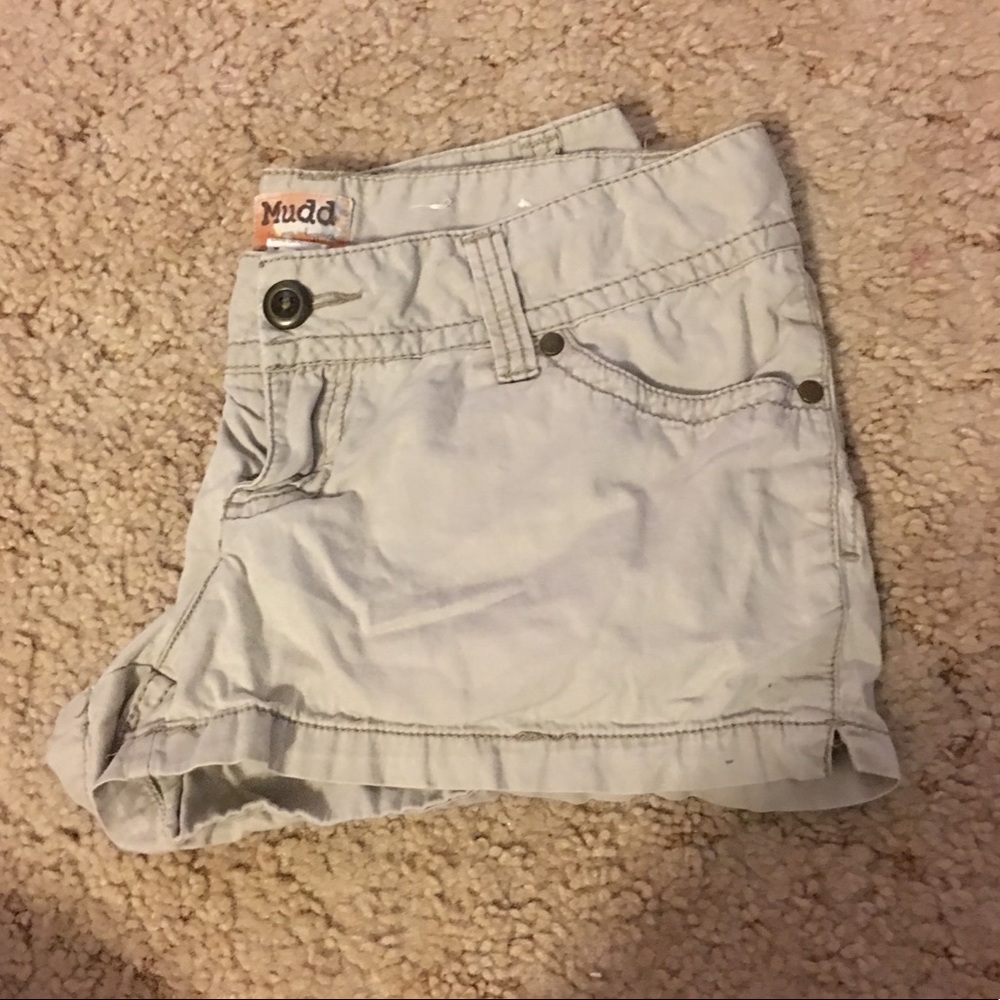 khaki shorts